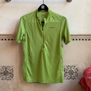 Patagonia Fore Runner zip neck short sleeve shirt